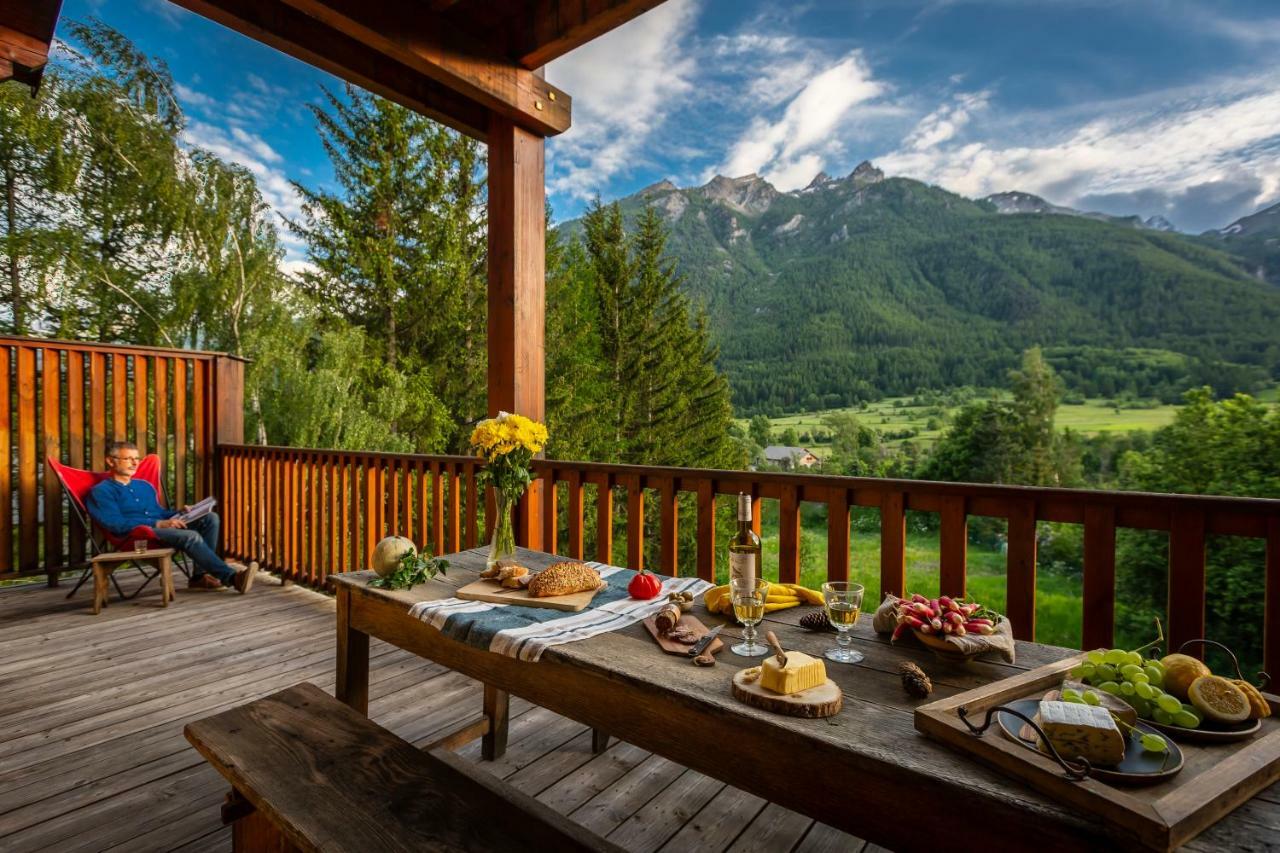 Le Refuge de Serre-Chevalier, dans un esprit chalet, commune de Le Monêtier-les-Bains Extérieur photo