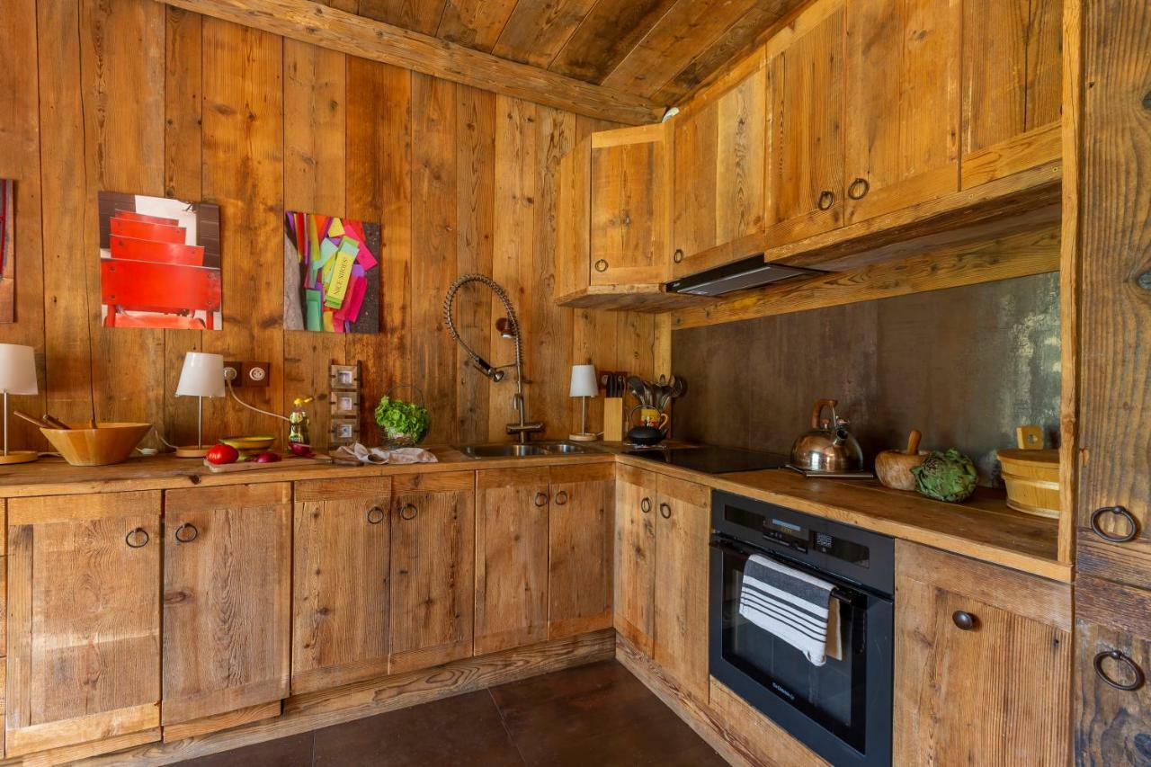 Le Refuge de Serre-Chevalier, dans un esprit chalet, commune de Le Monêtier-les-Bains Extérieur photo